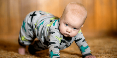 7 consejos para enseñar a gatear a un bebé